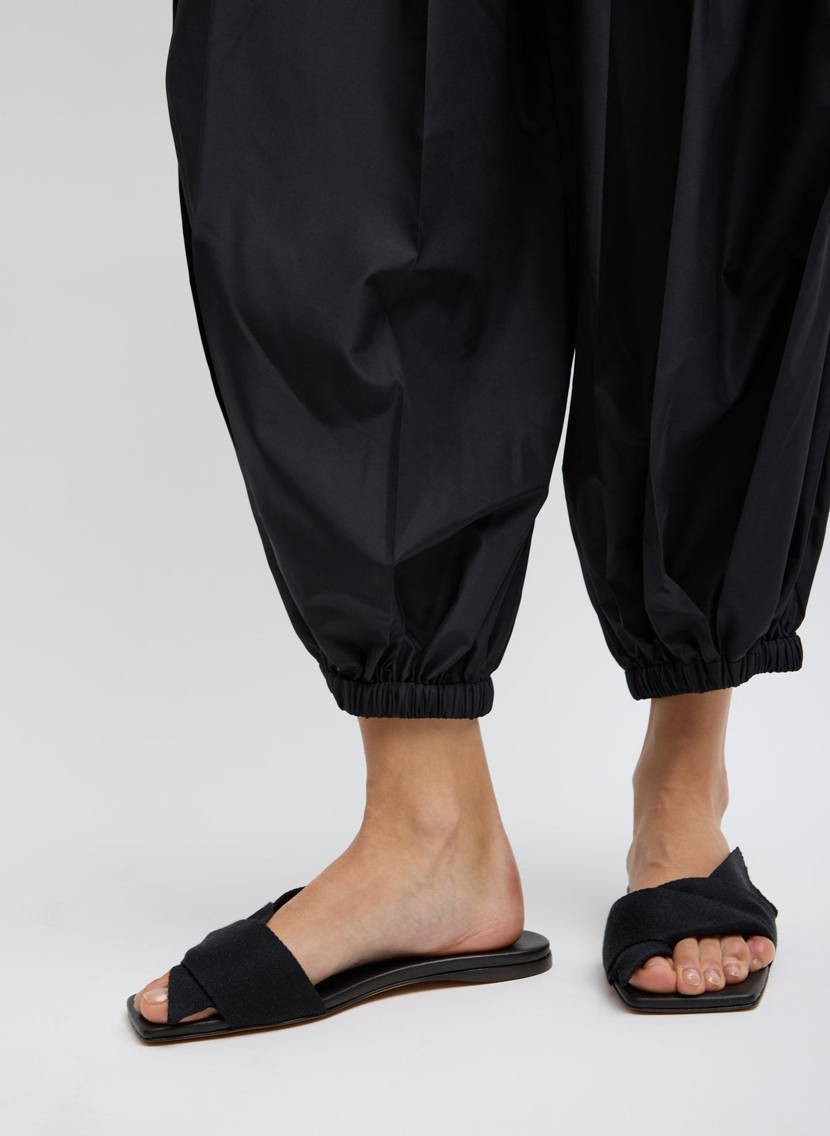 Summer Nylon Zeppelin Pant | Tibi Essential