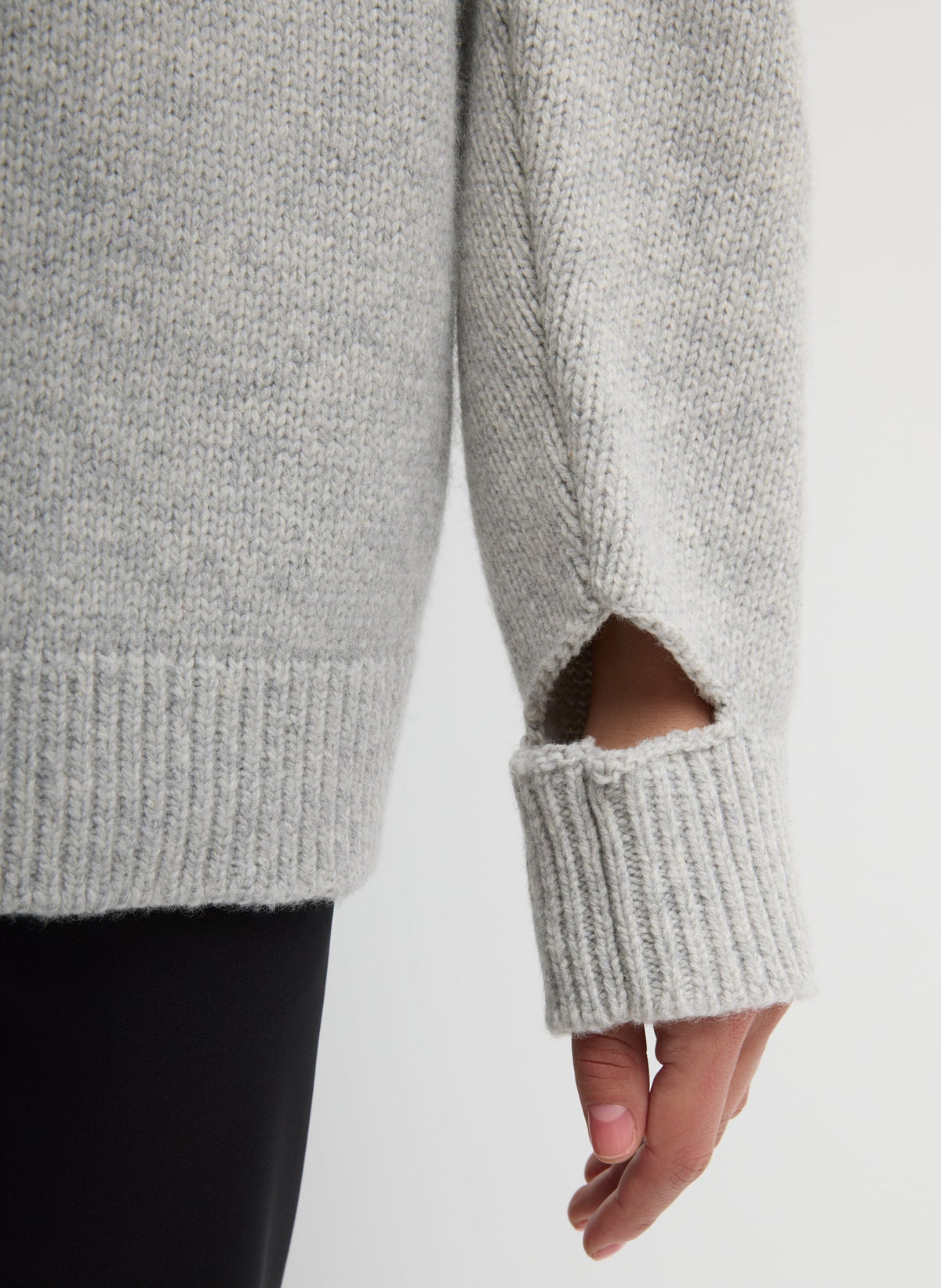 Soft Wool Ski Easy Pullover Crewneck Sweater | Tibi Recommended