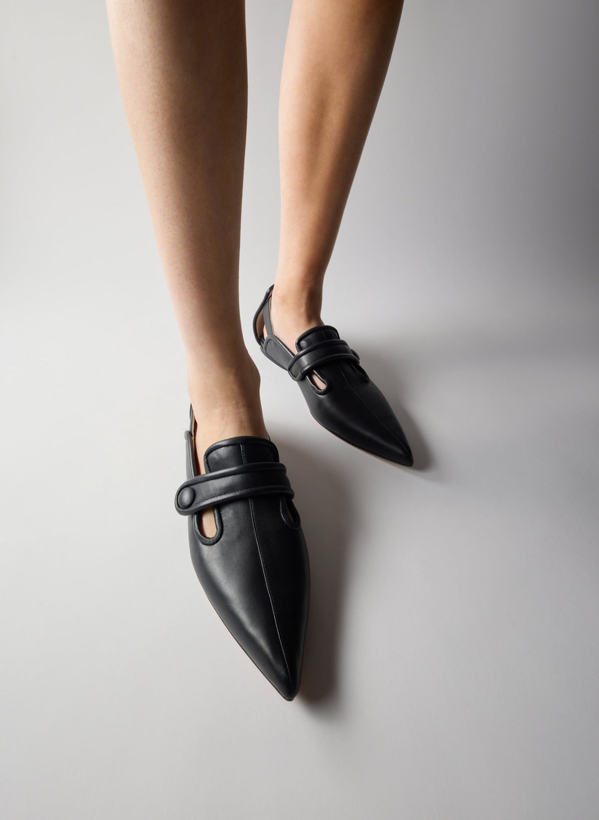 Cozy Rudolph Flat | Tibi Deals