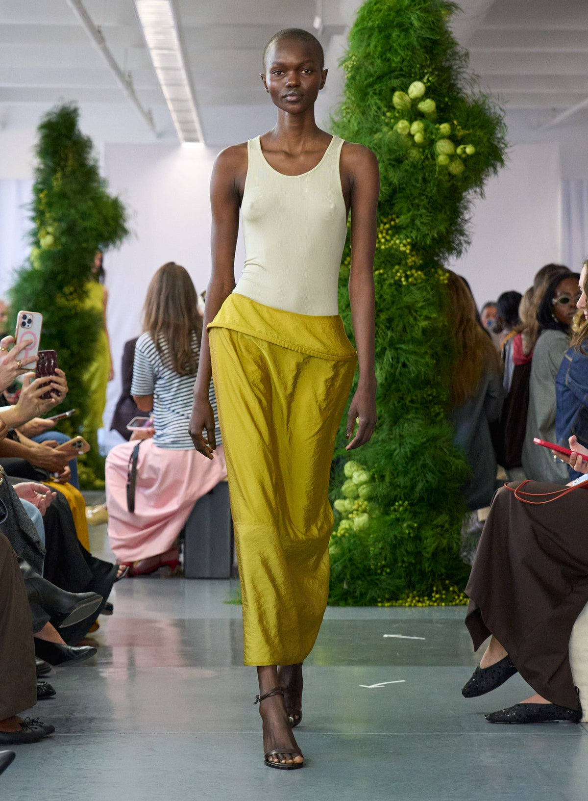 Chassis Hoop Pencil Skirt | Tibi Trending